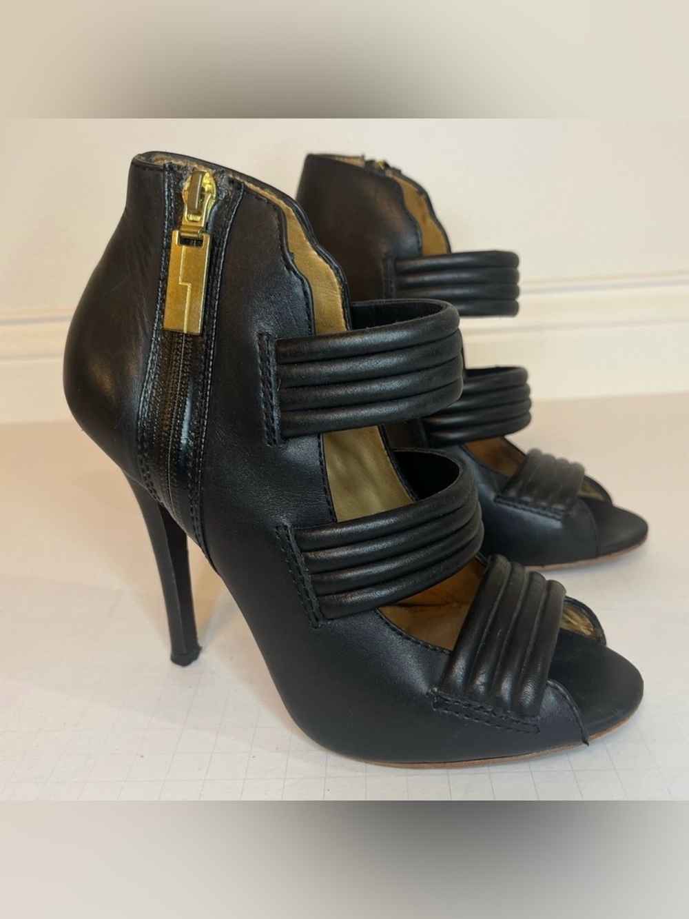L.A.M.B Three Strap Ankle Zip Heeled Sandals - Picture 2 of 8